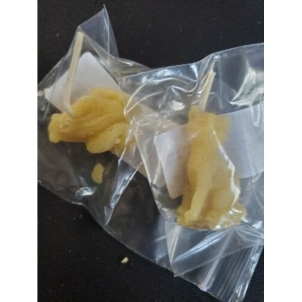 Handmade Pure Beeswax Honeycomb Cat Frog Small Candles 2x2